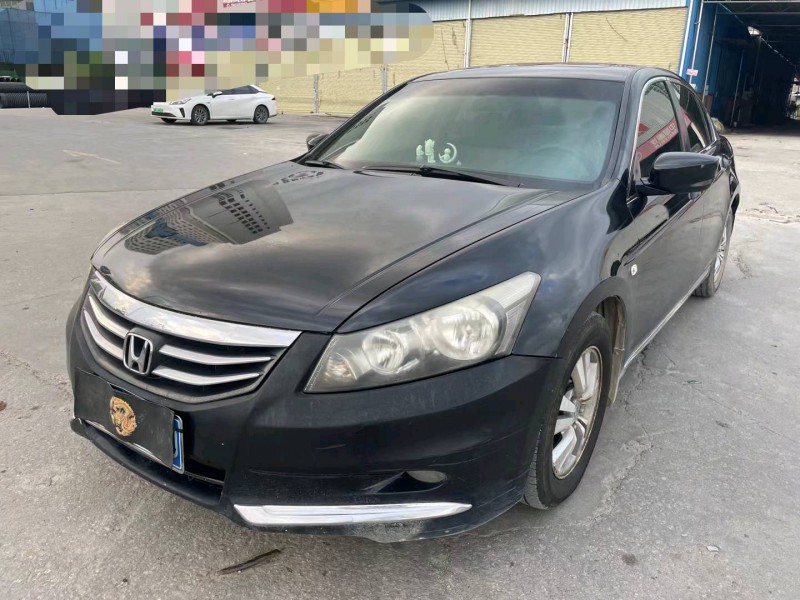 广州11年本田雅阁2