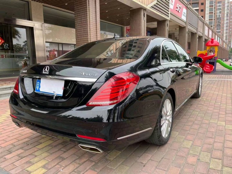 中山14年奔驰S5