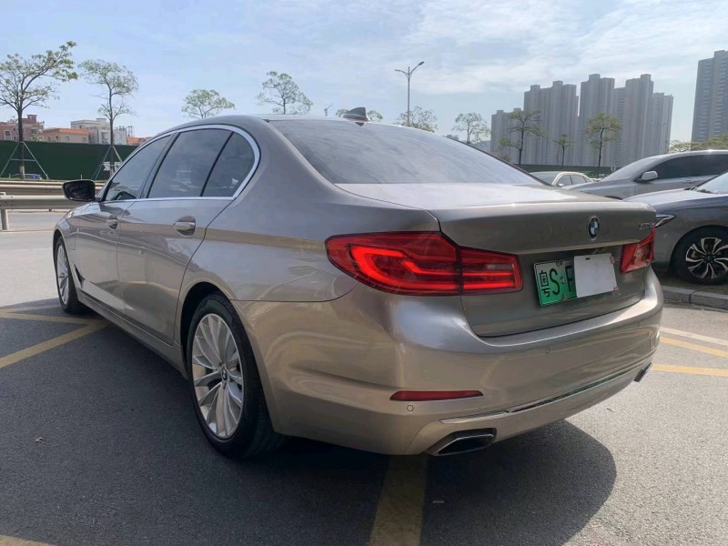 佛山19年宝马5系5