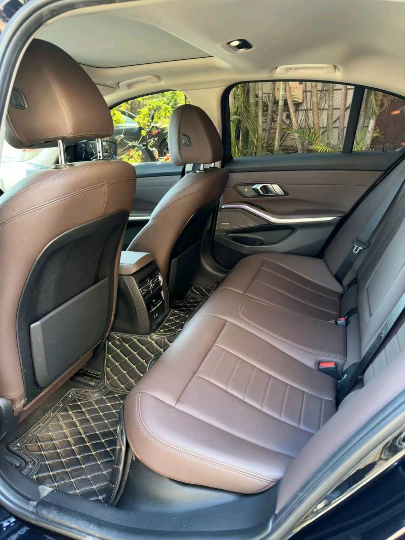 佛山20年宝马3系7