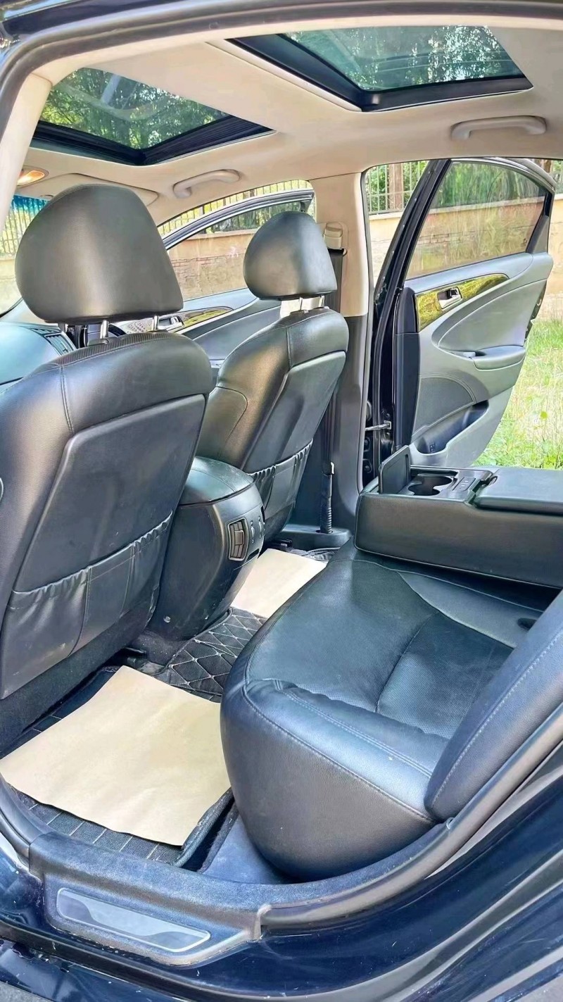 廊坊14年现代索纳塔八5