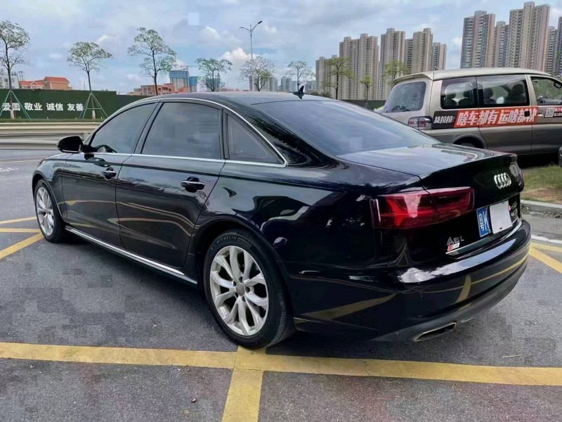 佛山17年奥迪A6L8