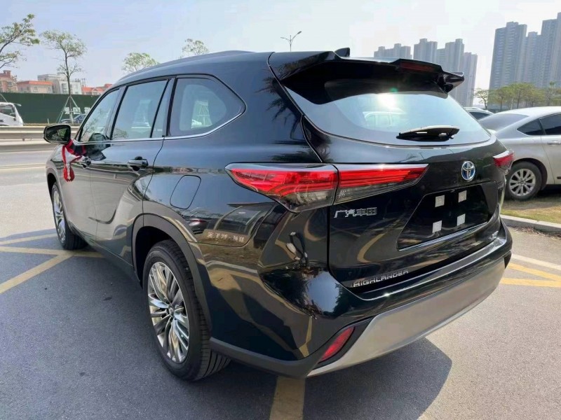 佛山23年丰田汉兰达4