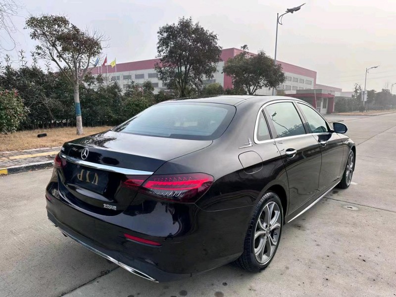 盐城20年奔驰E8