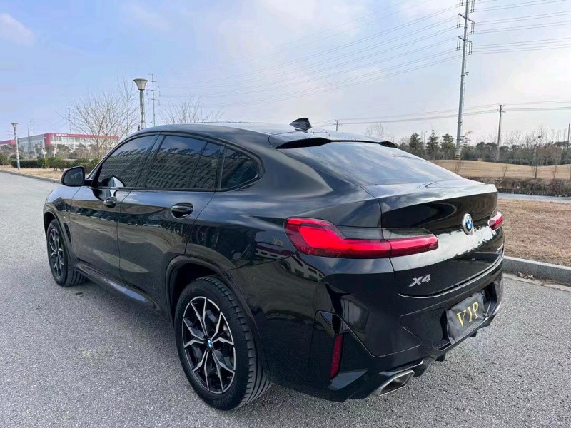 盐城23年宝马X48