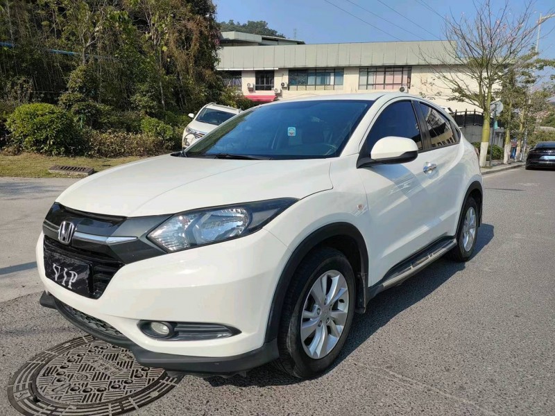 广州17年本田缤智3