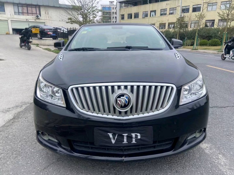 广州13年别克君越1