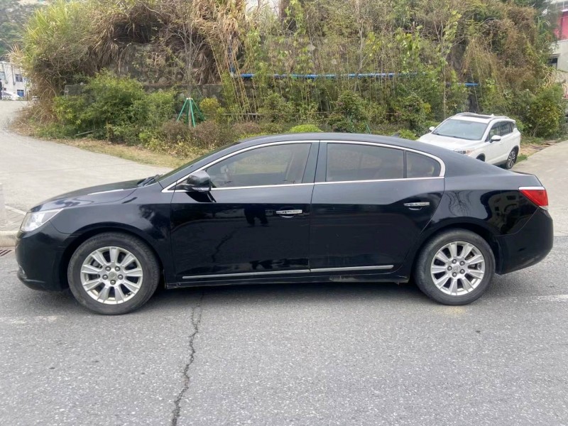 广州13年别克君越4