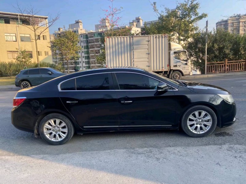 广州11年别克君越4