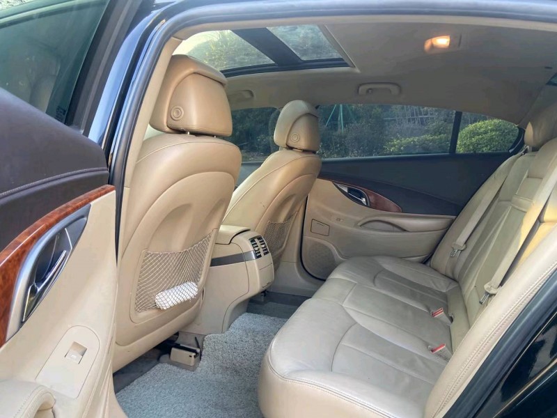 广州11年别克君越8