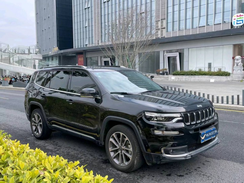 深圳19年Jeep指挥官2