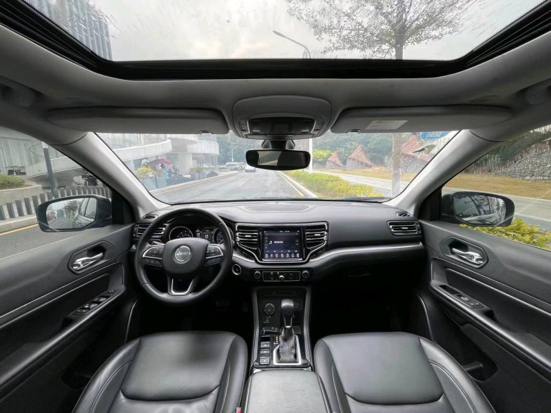 深圳19年Jeep指挥官7