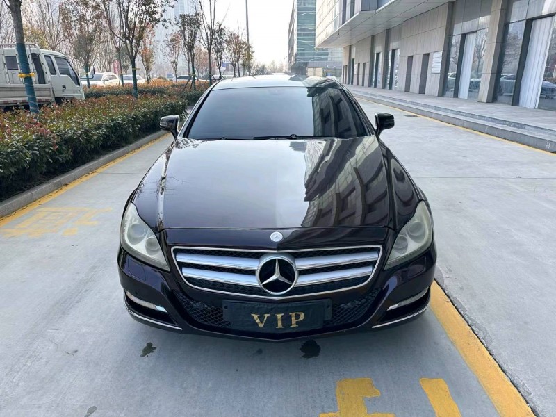 东营13年奔驰CLS1