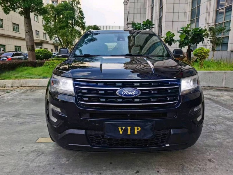 汕头18年福特探险者1