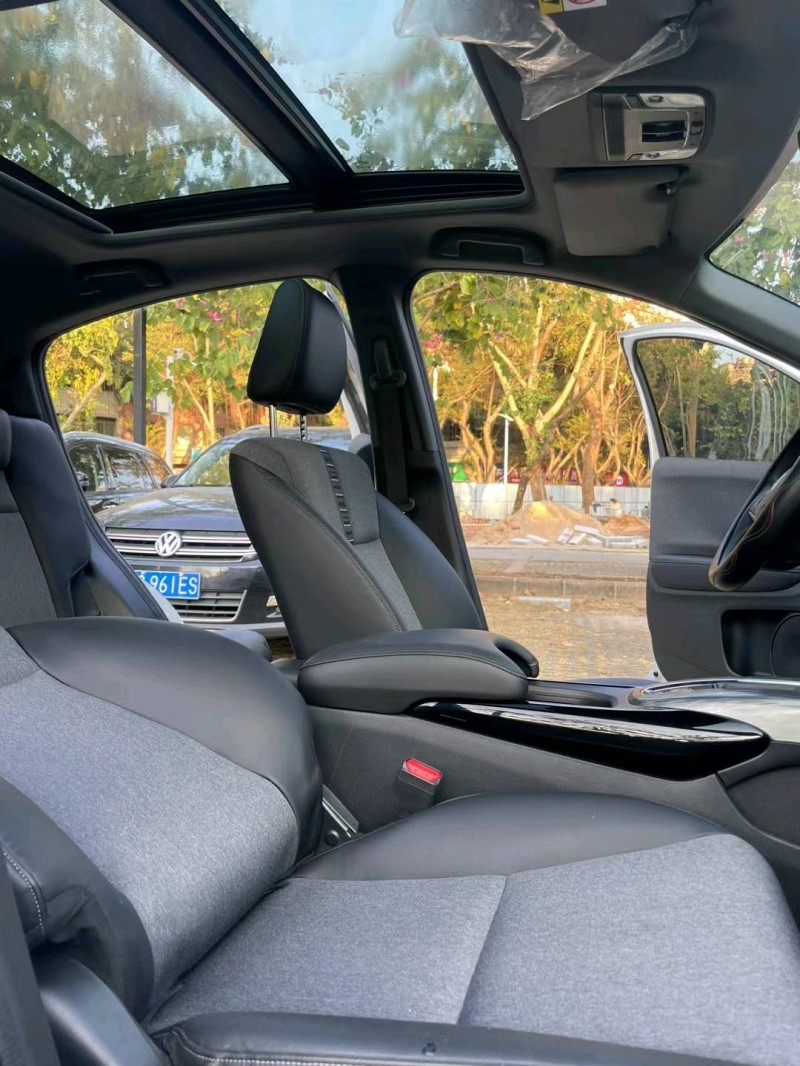 汕头22年本田XRV6