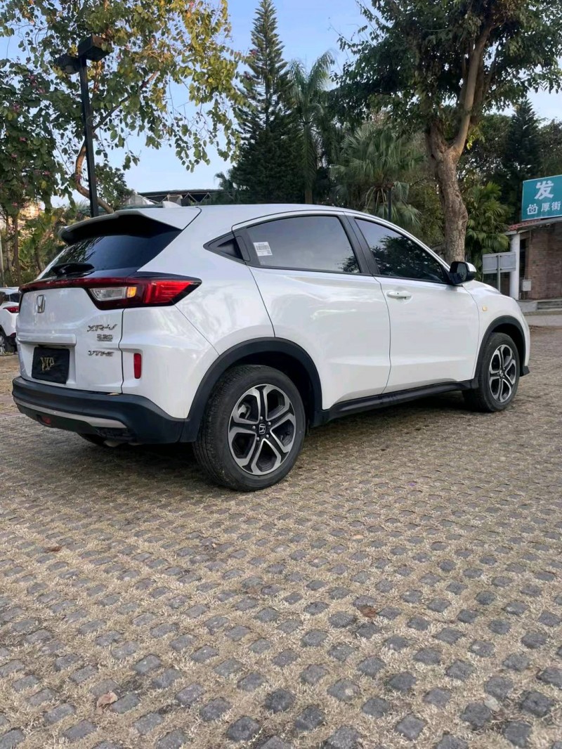 汕头22年本田XRV9