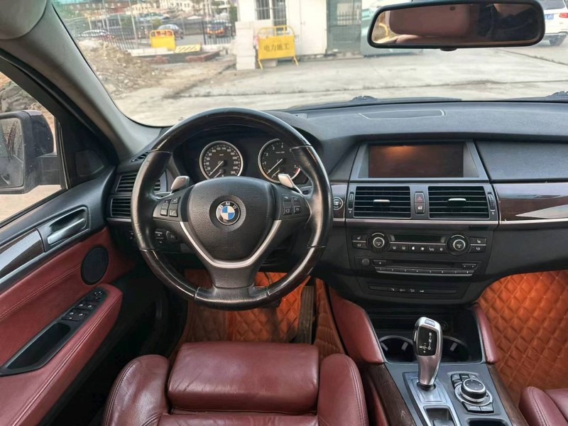 广州10年宝马X68