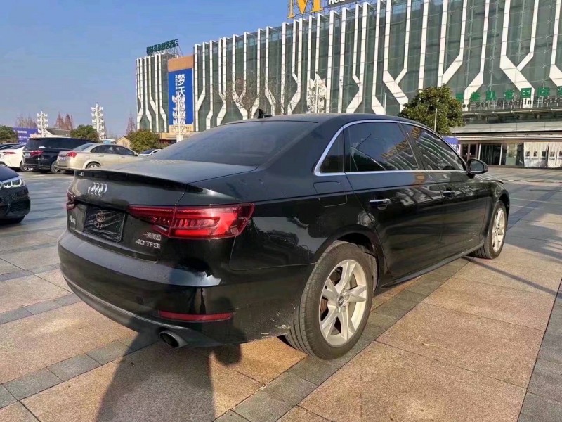 徐州18年奥迪A4L8