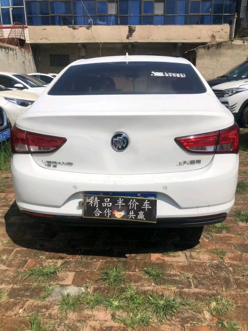 邢台19年别克威朗9