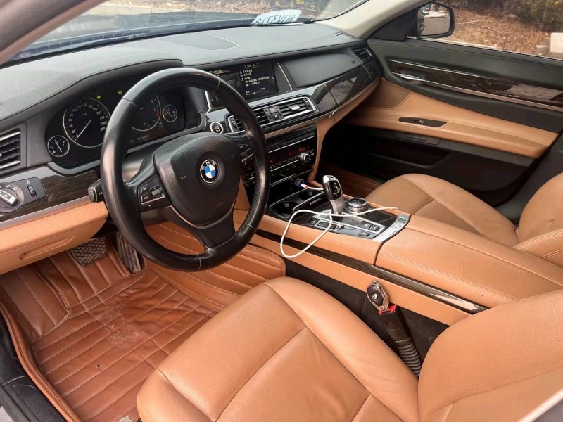 济宁15年宝马7系4