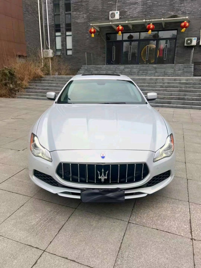 济宁15年玛莎拉蒂总裁1