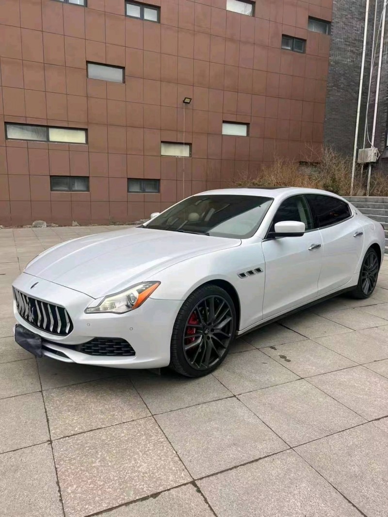 济宁15年玛莎拉蒂总裁2