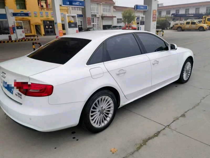 保定17年奥迪A4L4