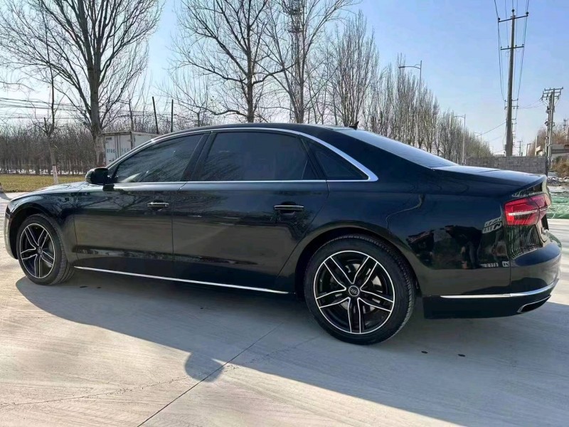 保定15年奥迪A8L7