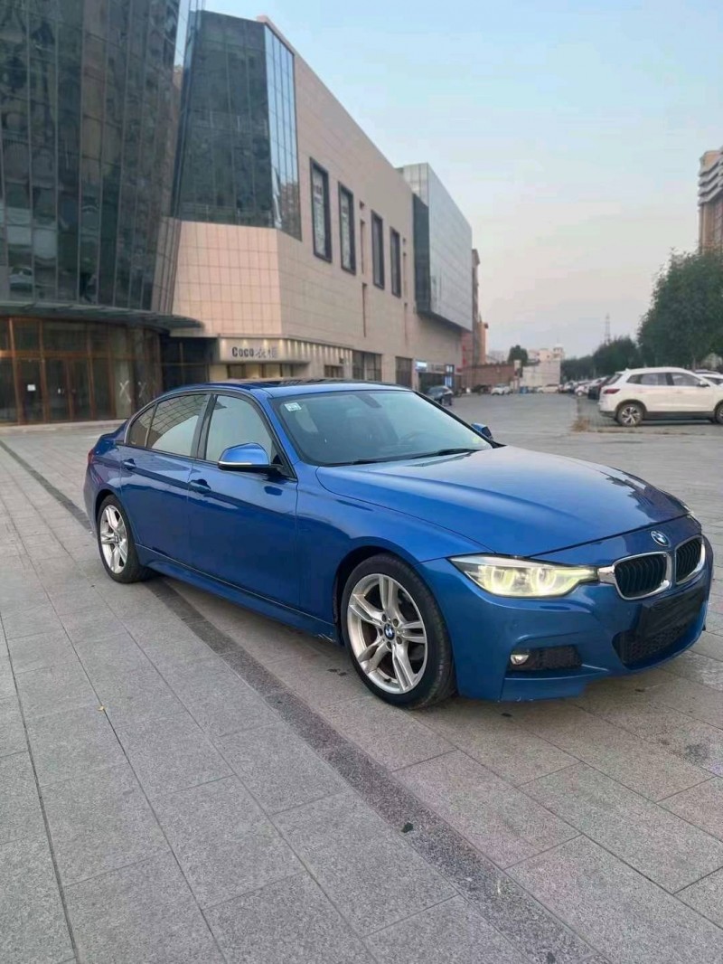 济宁17年宝马3系3