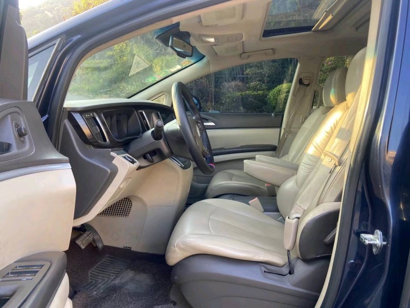 广州12年别克GL85