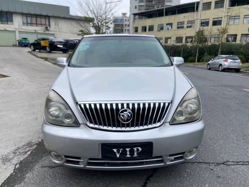 广州10年别克GL81