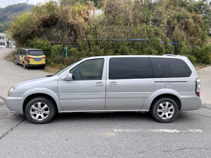 广州10年别克GL84