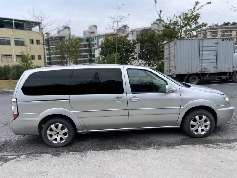 广州10年别克GL86