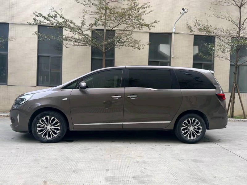 汕头21年别克GL84