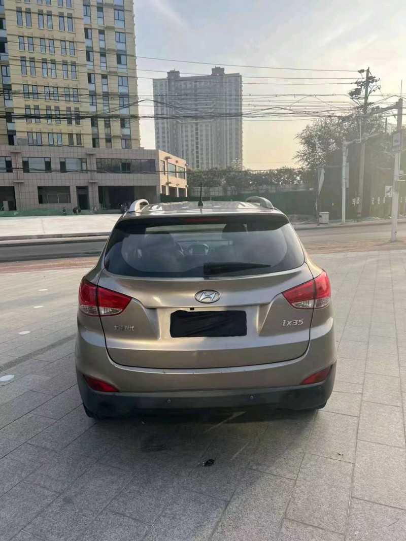 济宁11年现代ix359