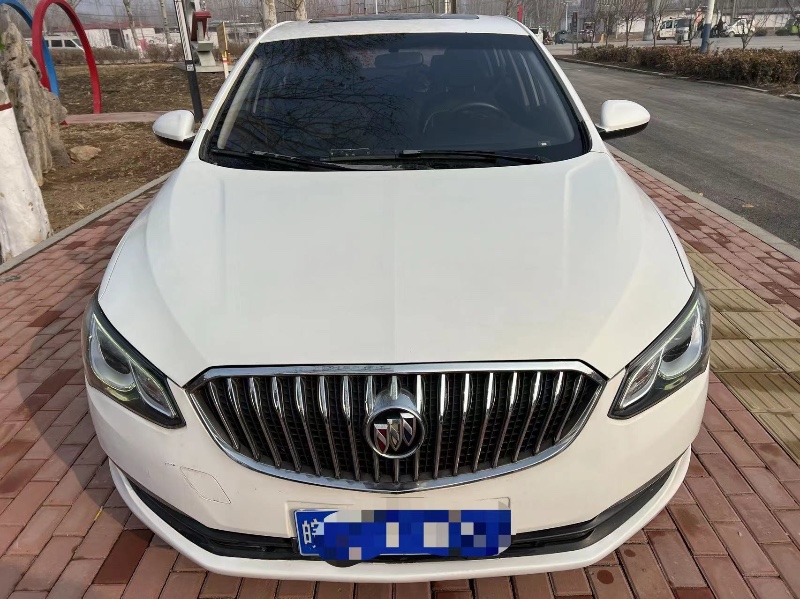 聊城17年别克英朗1