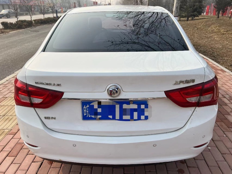 聊城17年别克英朗2