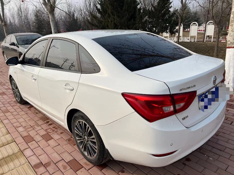 聊城17年别克英朗3