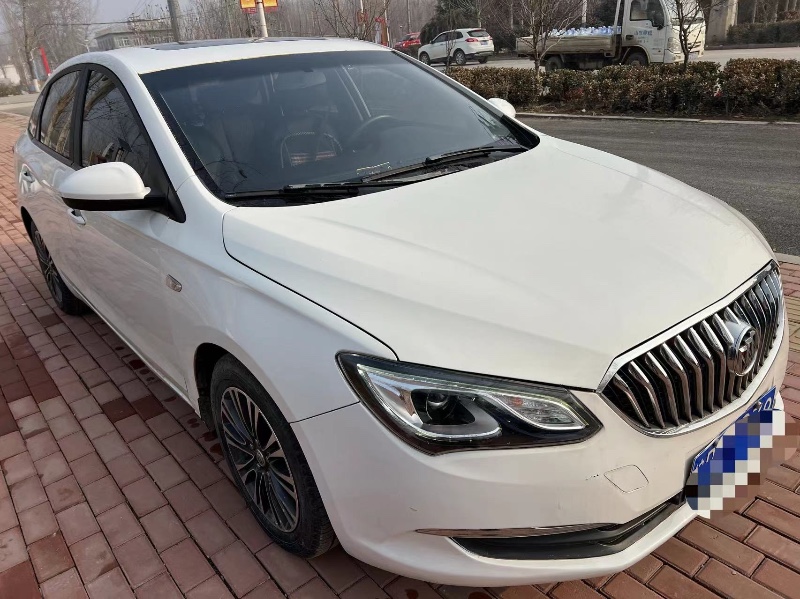 聊城17年别克英朗4