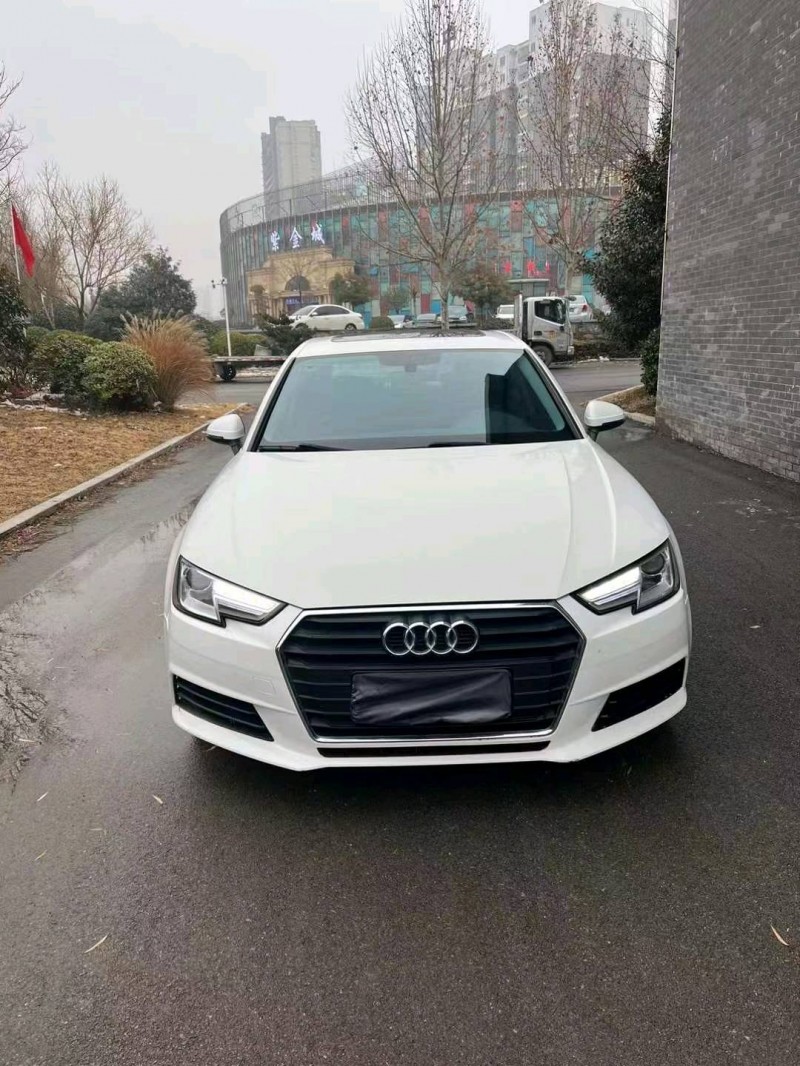 济宁17年奥迪A4L1
