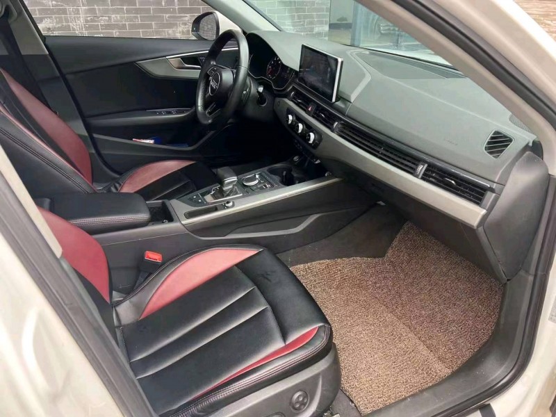 济宁17年奥迪A4L6