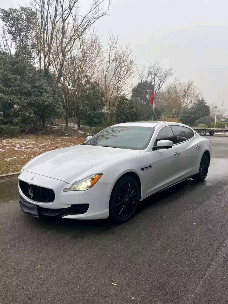 济宁14年玛莎拉蒂总裁2