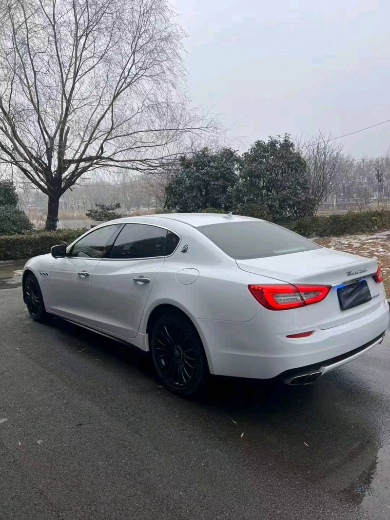 济宁14年玛莎拉蒂总裁8