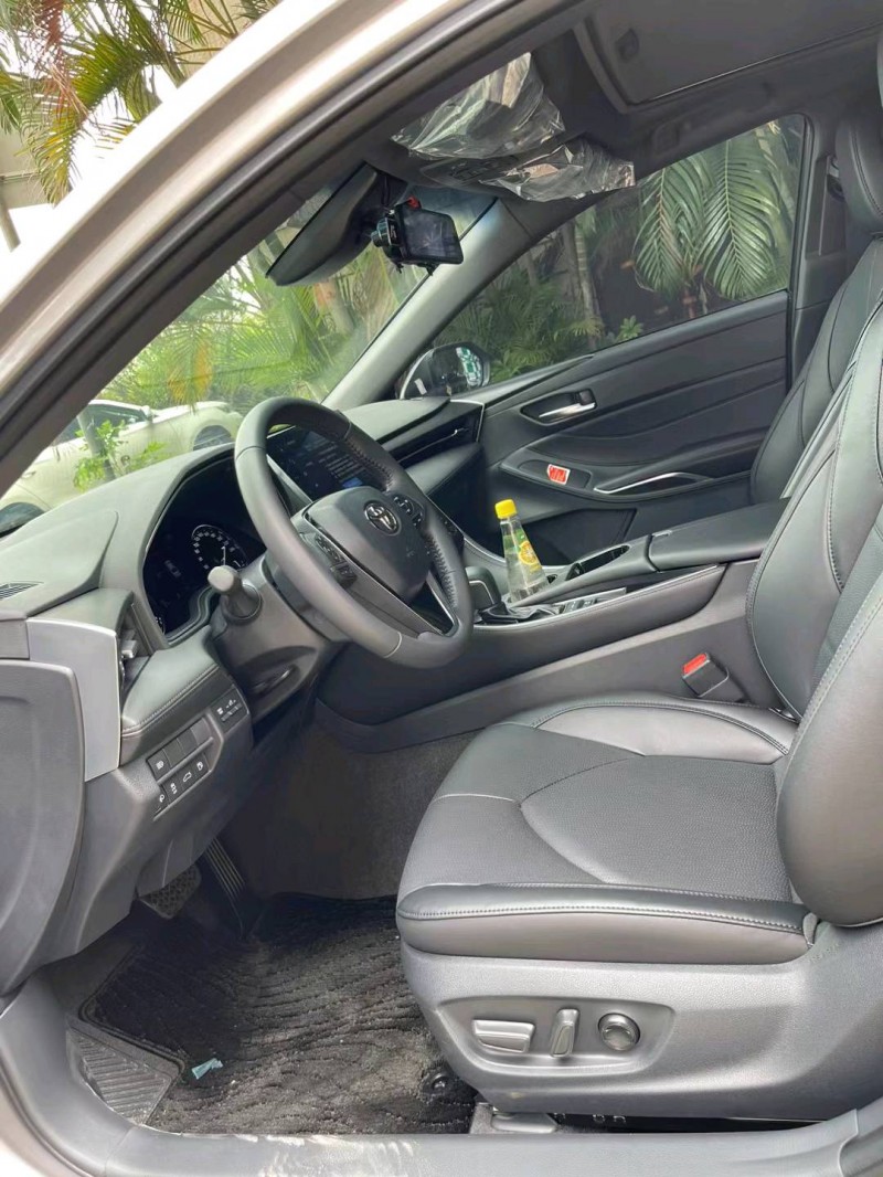 佛山23年丰田亚洲龙6