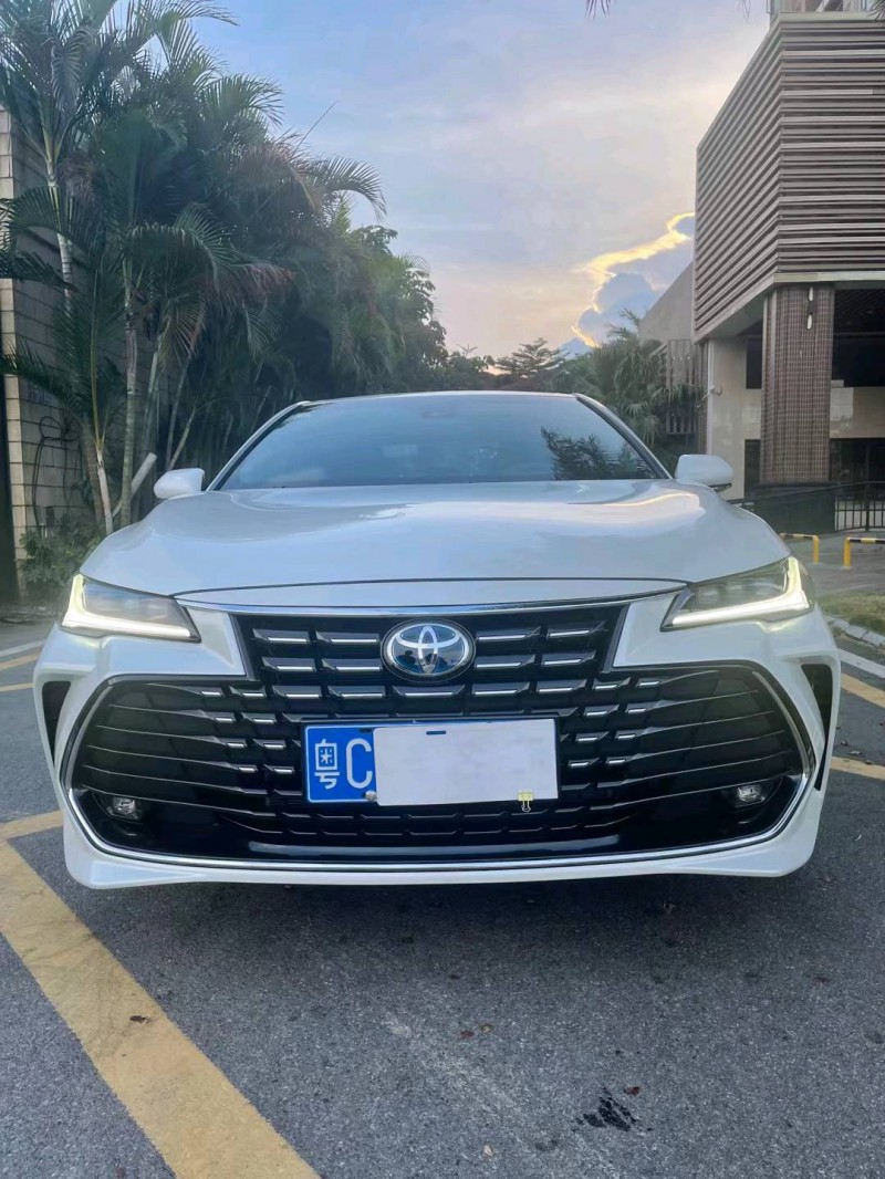 佛山22年丰田亚洲龙1