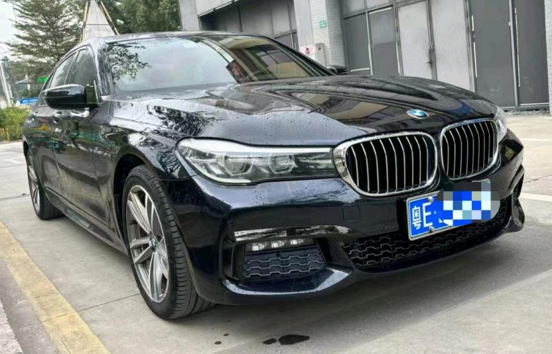 汕头17年宝马7系2