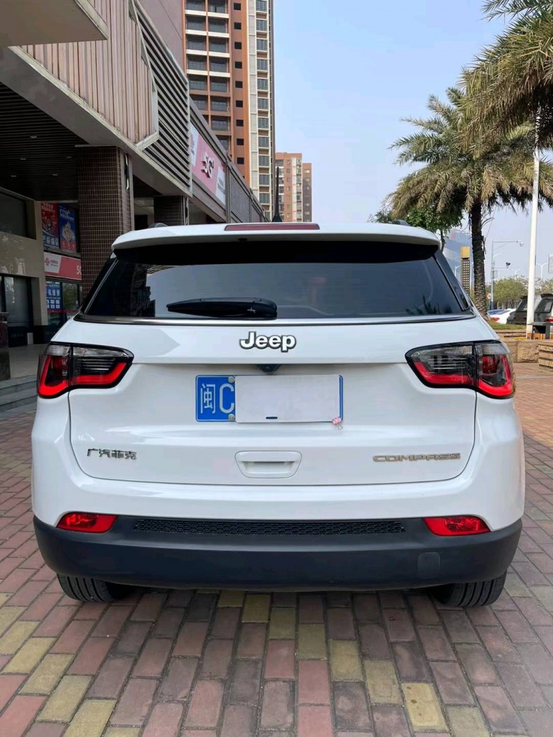 佛山22年Jeep指南者8