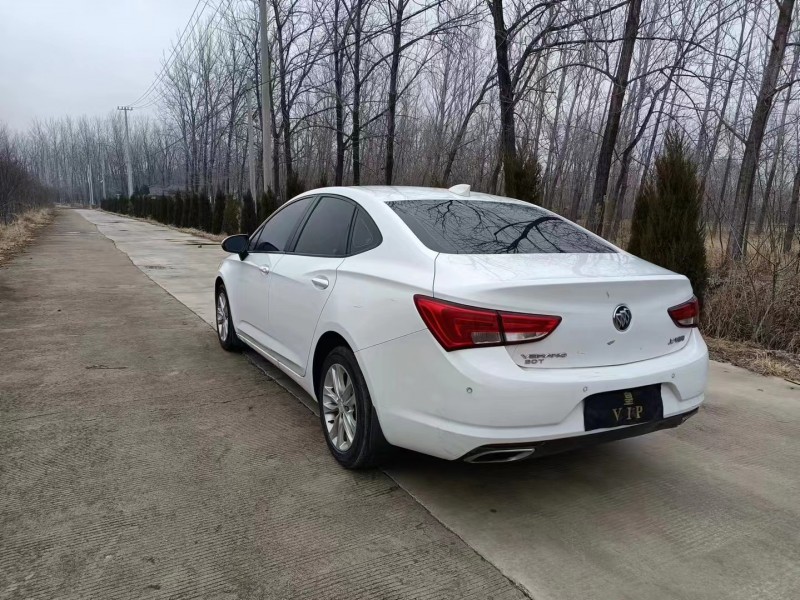 徐州18年别克威朗4