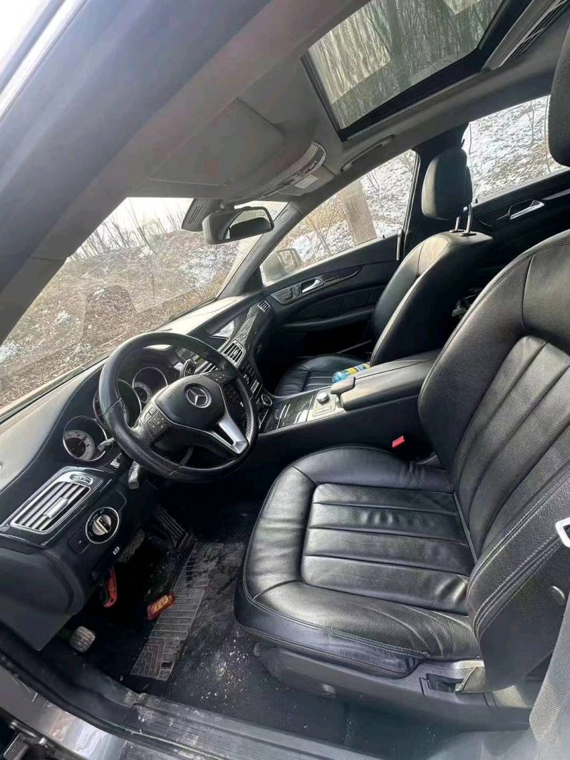 东营12年奔驰CLS6