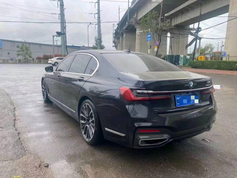 东营20年宝马7系4